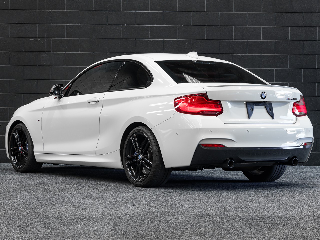2018 BMW M240i