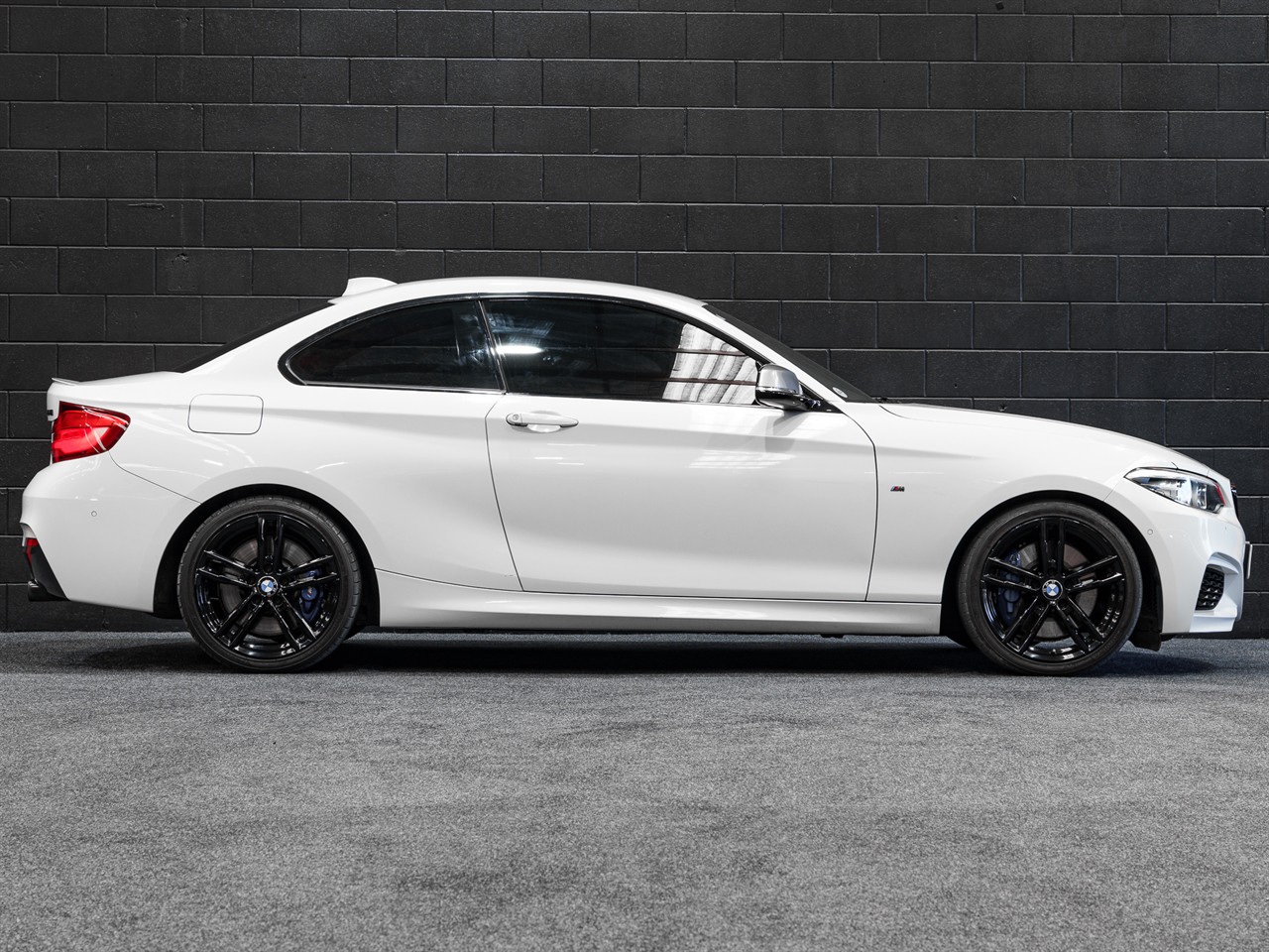 2018 BMW M240i