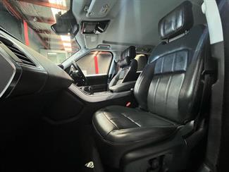2019 Land Rover Range Rover Sport - Thumbnail