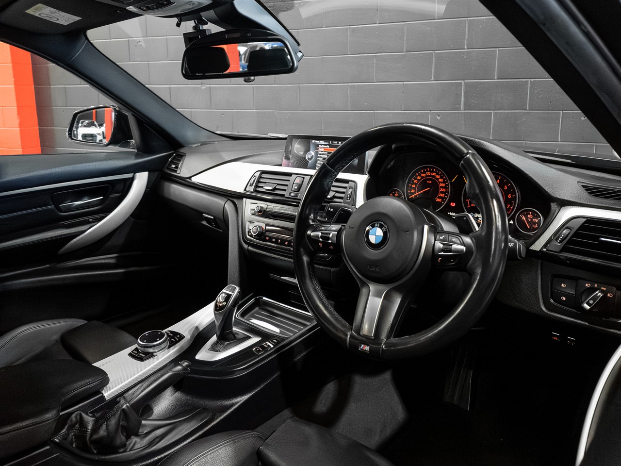 2015 BMW 320I