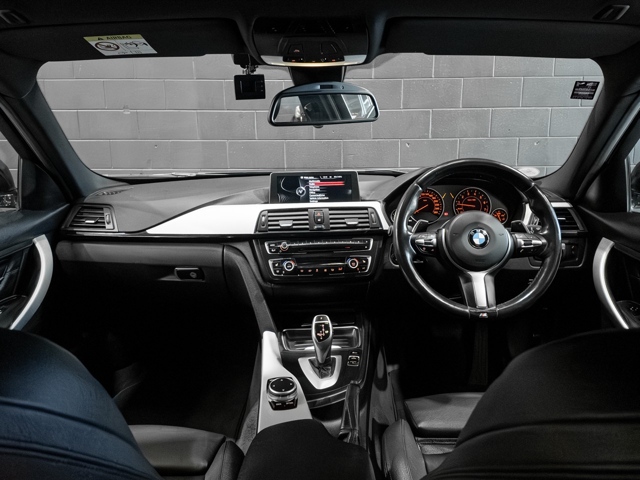 2015 BMW 320I