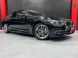 2017 BMW 740E - Thumbnail