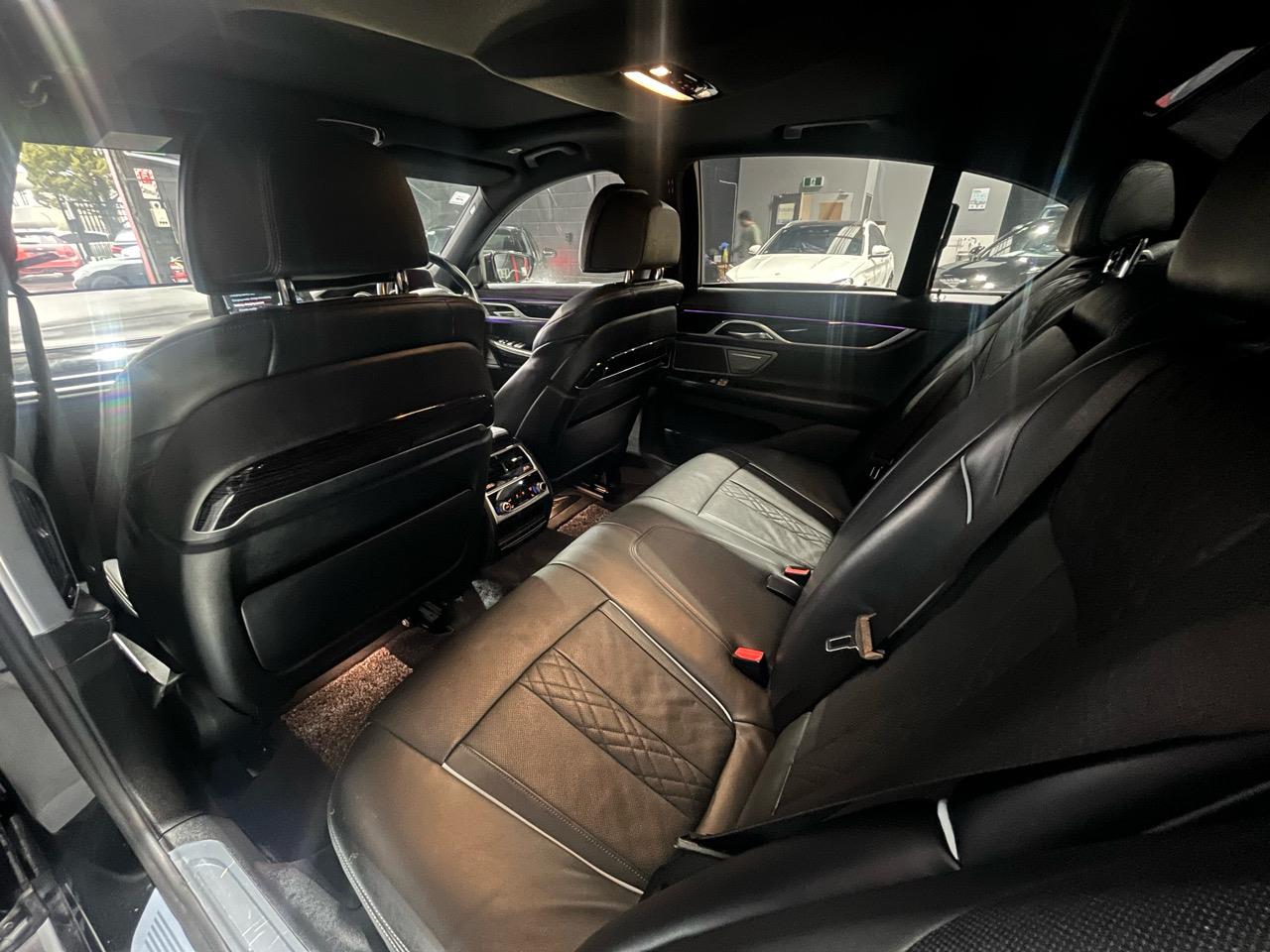 2017 BMW 740E