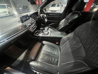 2017 BMW 740E - Thumbnail