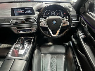 2017 BMW 740E - Thumbnail