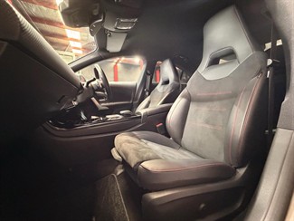 2020 Mercedes-Benz CLA 250 - Thumbnail
