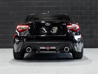 2016 Subaru Brz - Thumbnail