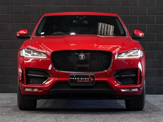 2017 Jaguar F-PACE - Thumbnail