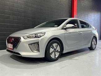2022 hyundai Ioniq - Thumbnail