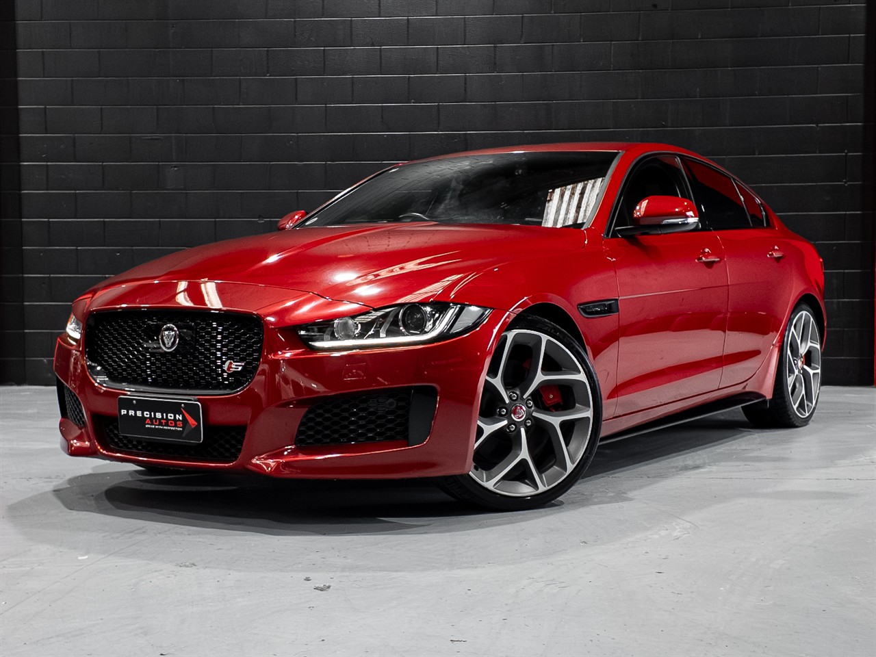 2016 Jaguar XE