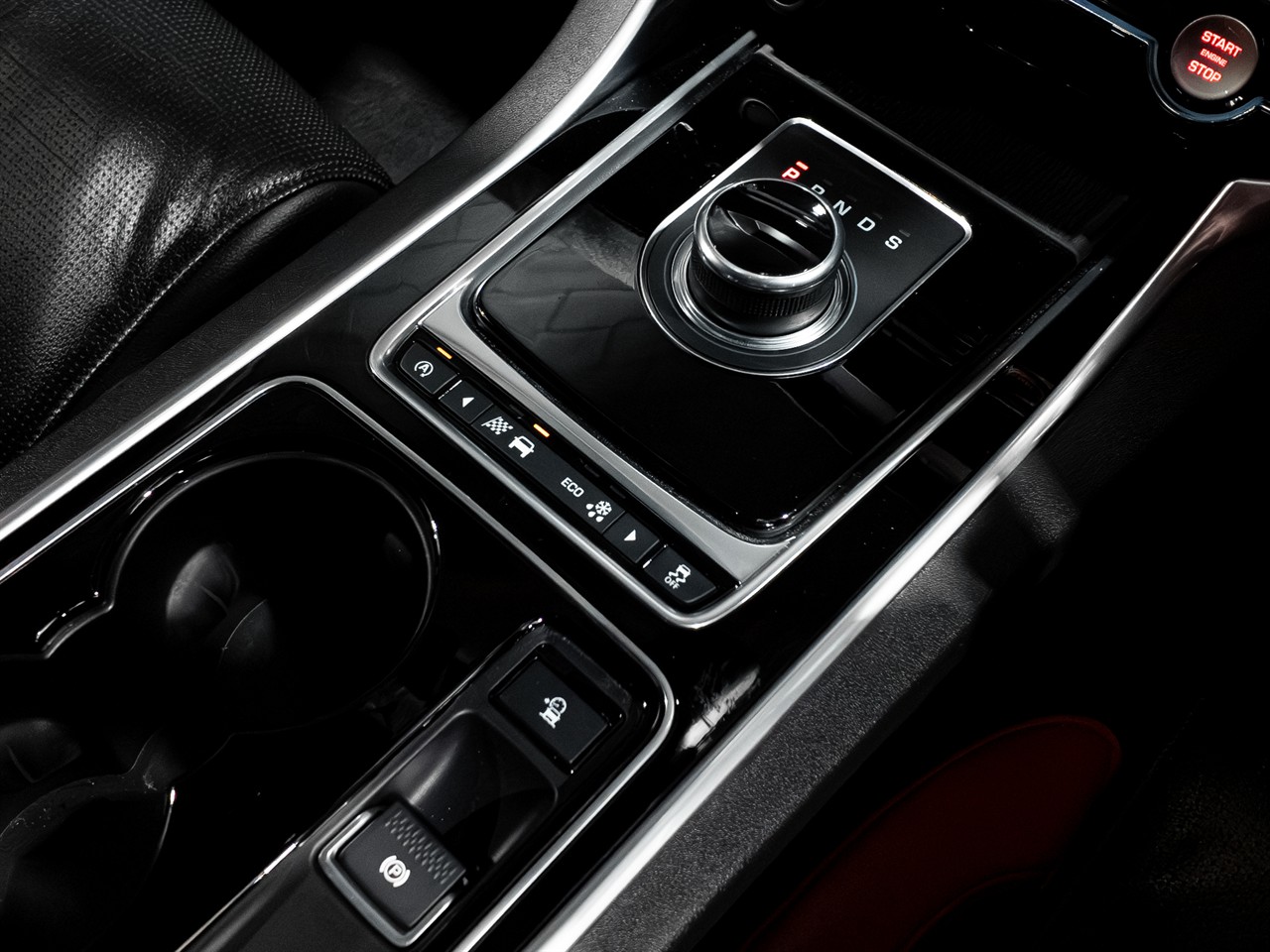 2016 Jaguar XE