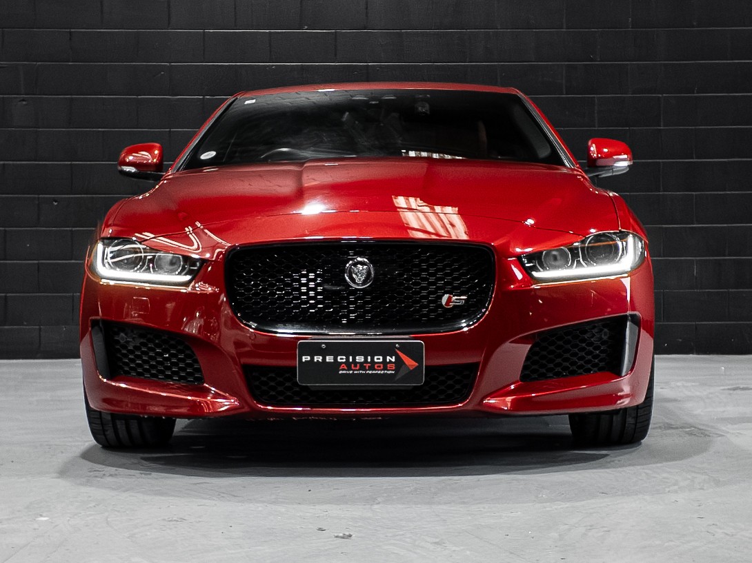2016 Jaguar XE