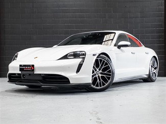 2021 Porsche Taycan - Thumbnail
