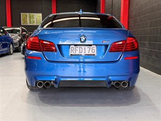 2016 BMW M5 - Thumbnail