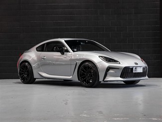 2025 TOYOTA Gr86 - Thumbnail