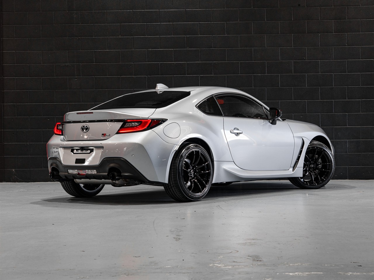 2025 TOYOTA Gr86