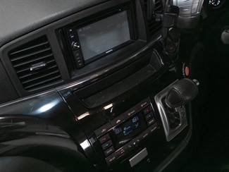 2014 Nissan Elgrand - Thumbnail