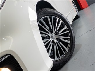 2014 Nissan Elgrand - Thumbnail