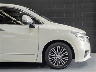 2014 Nissan Elgrand - Thumbnail
