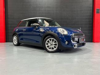 2015 Mini Cooper - Thumbnail