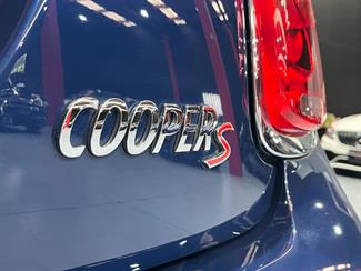 2015 Mini Cooper - Thumbnail