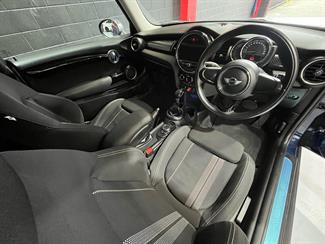 2015 Mini Cooper - Thumbnail
