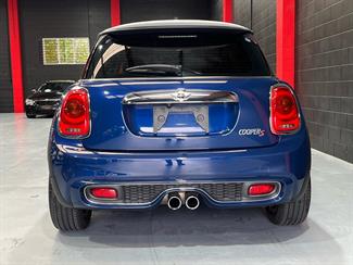 2015 Mini Cooper - Thumbnail