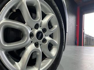 2015 Mini Cooper - Thumbnail