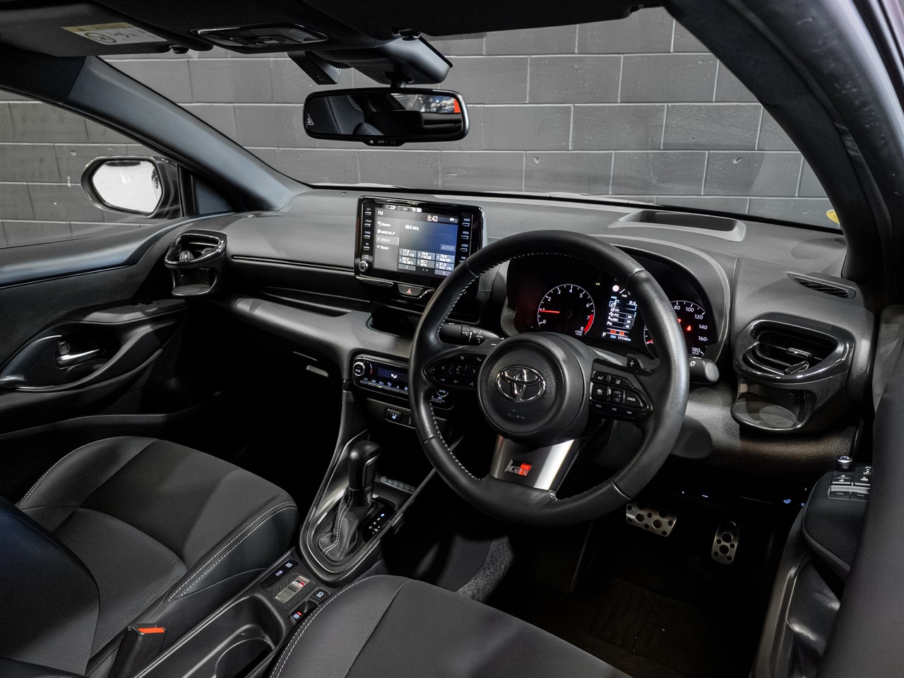 2021 TOYOTA Yaris