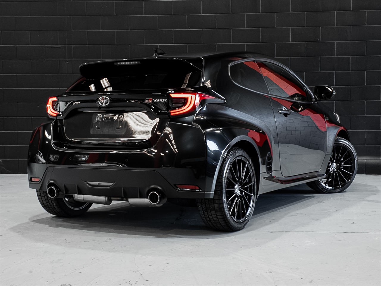 2021 TOYOTA Yaris