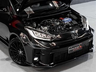 2021 TOYOTA Yaris - Thumbnail
