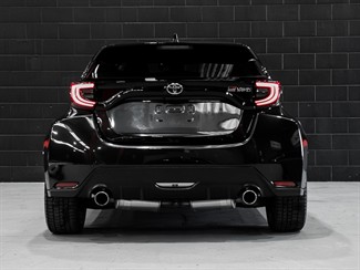 2021 TOYOTA Yaris - Thumbnail