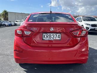 2017 Holden Astra - Thumbnail