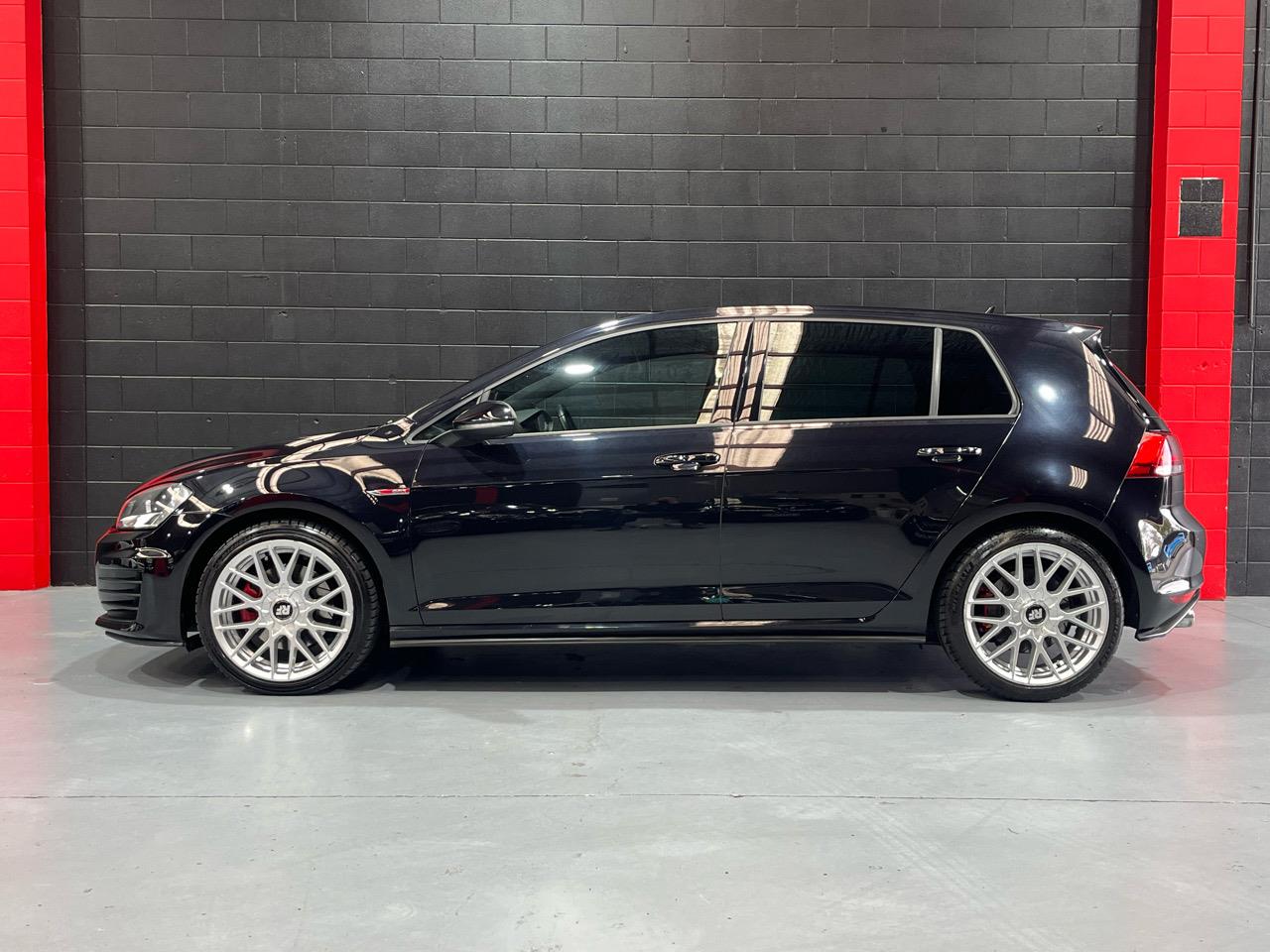 2015 Volkswagen GOLF