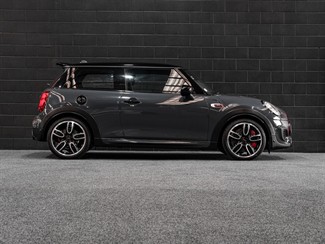2020 Mini Cooper - Thumbnail