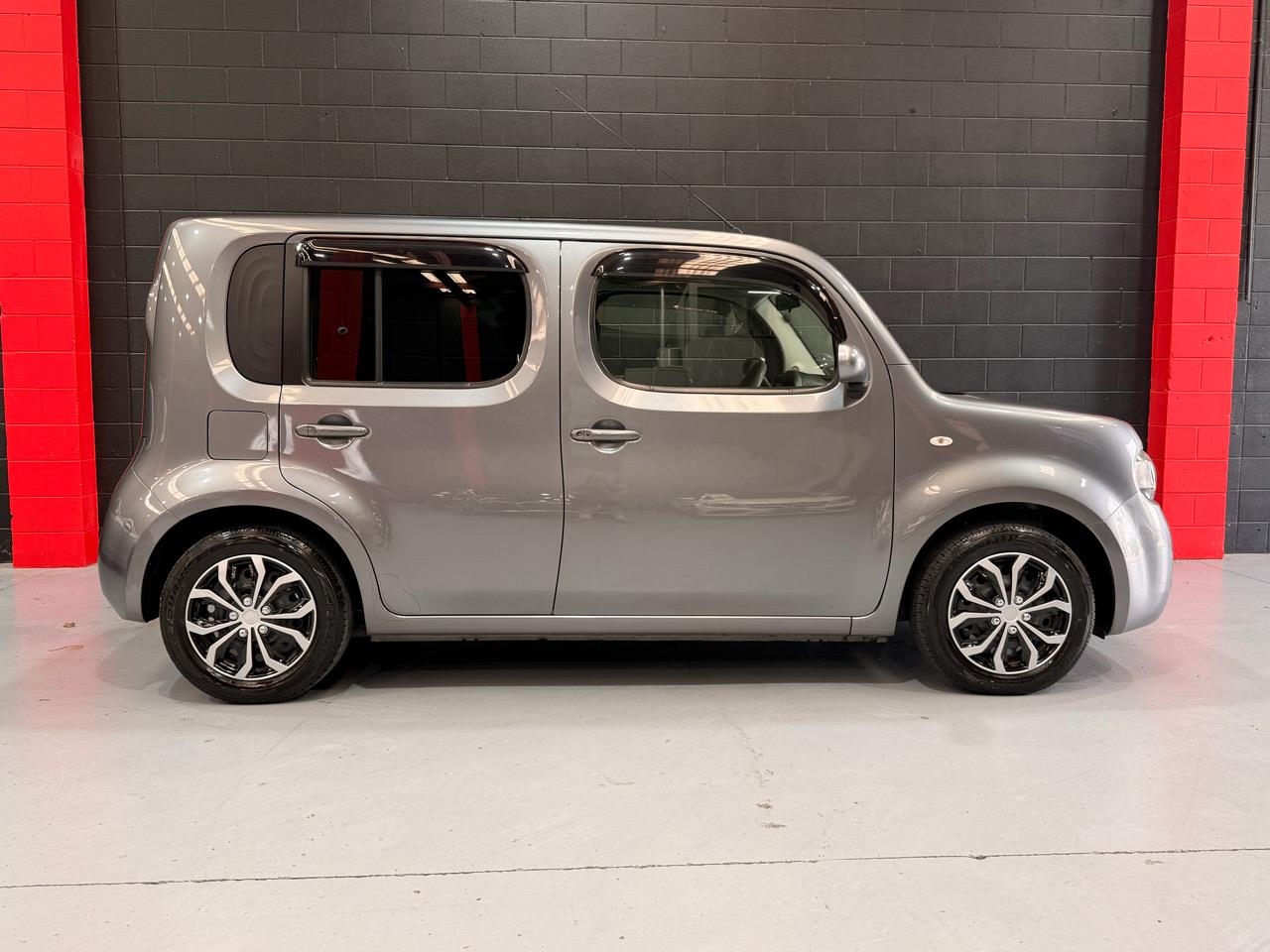 2015 Nissan CUBE
