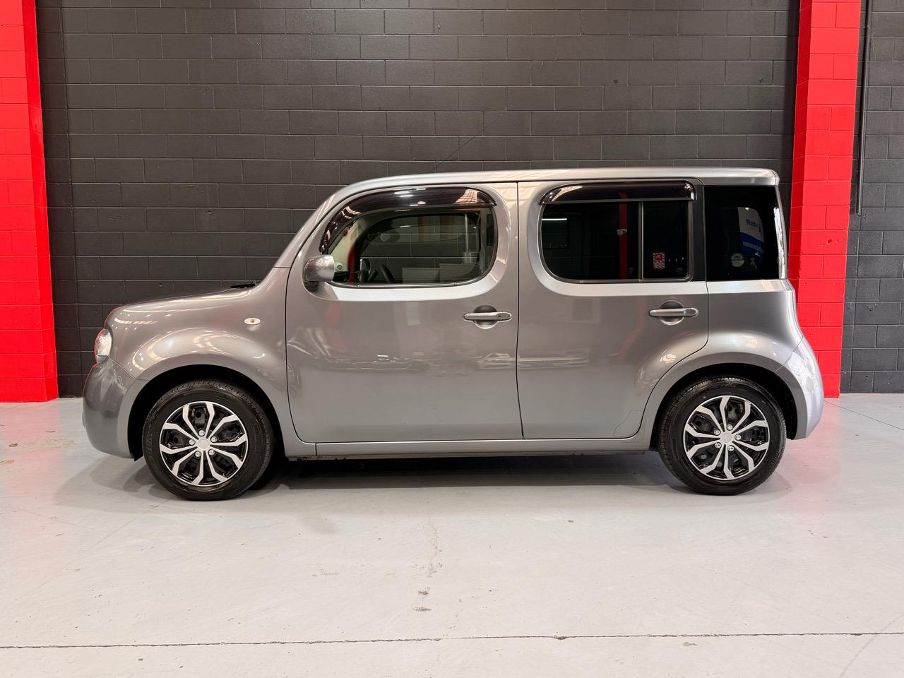 2015 Nissan CUBE