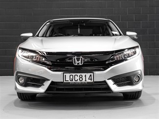 2018 Honda Civic - Thumbnail