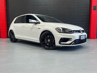 2018 Volkswagen GOLF - Thumbnail