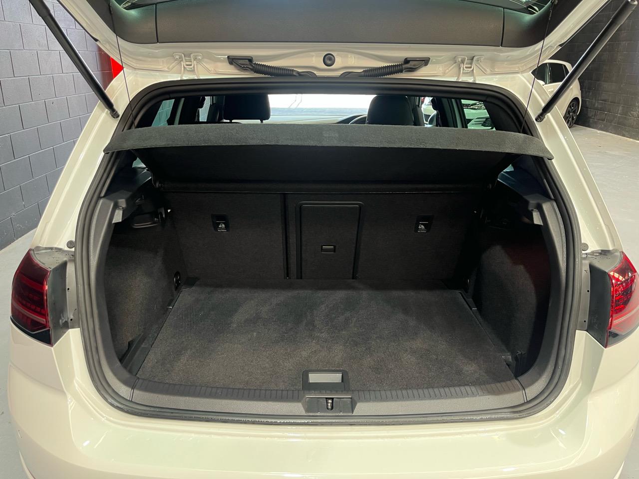 2018 Volkswagen GOLF