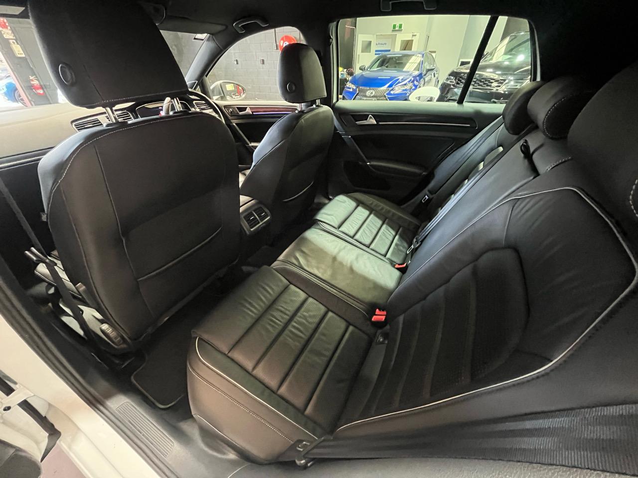 2018 Volkswagen GOLF