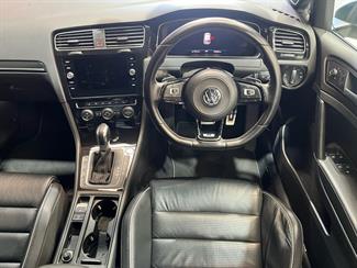 2018 Volkswagen GOLF - Thumbnail